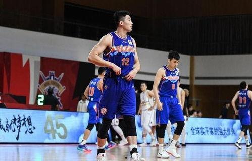 新疆男篮最新消息爆料,揭秘球队备战新赛季的幕后故事